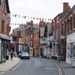 Street,View,With,Shopfronts,In,Knutsford,,Cheshire,,England,On,Cloudy